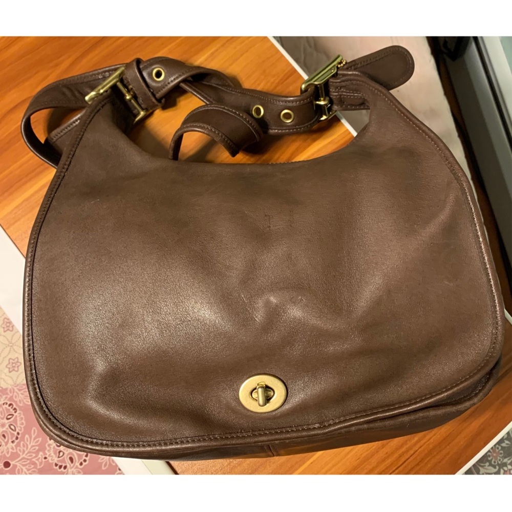 COACH Vintage Rambler Flap Bag in chocolate brown